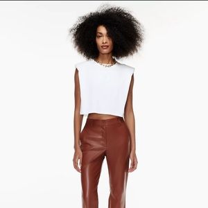 Aritzia crop shoulder pad tank in large never worn tags on